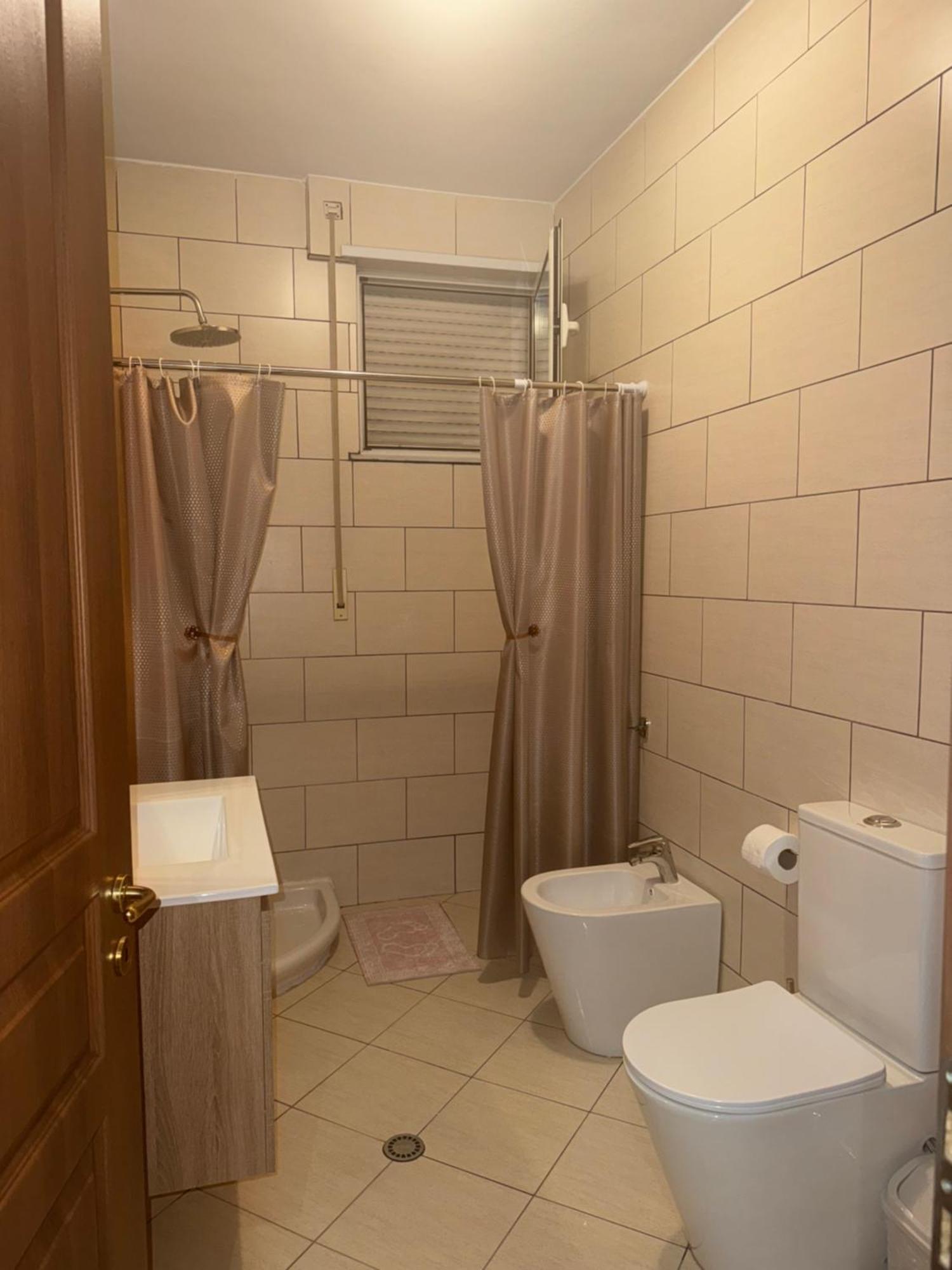 Am Apartment تيرانا المظهر الخارجي الصورة