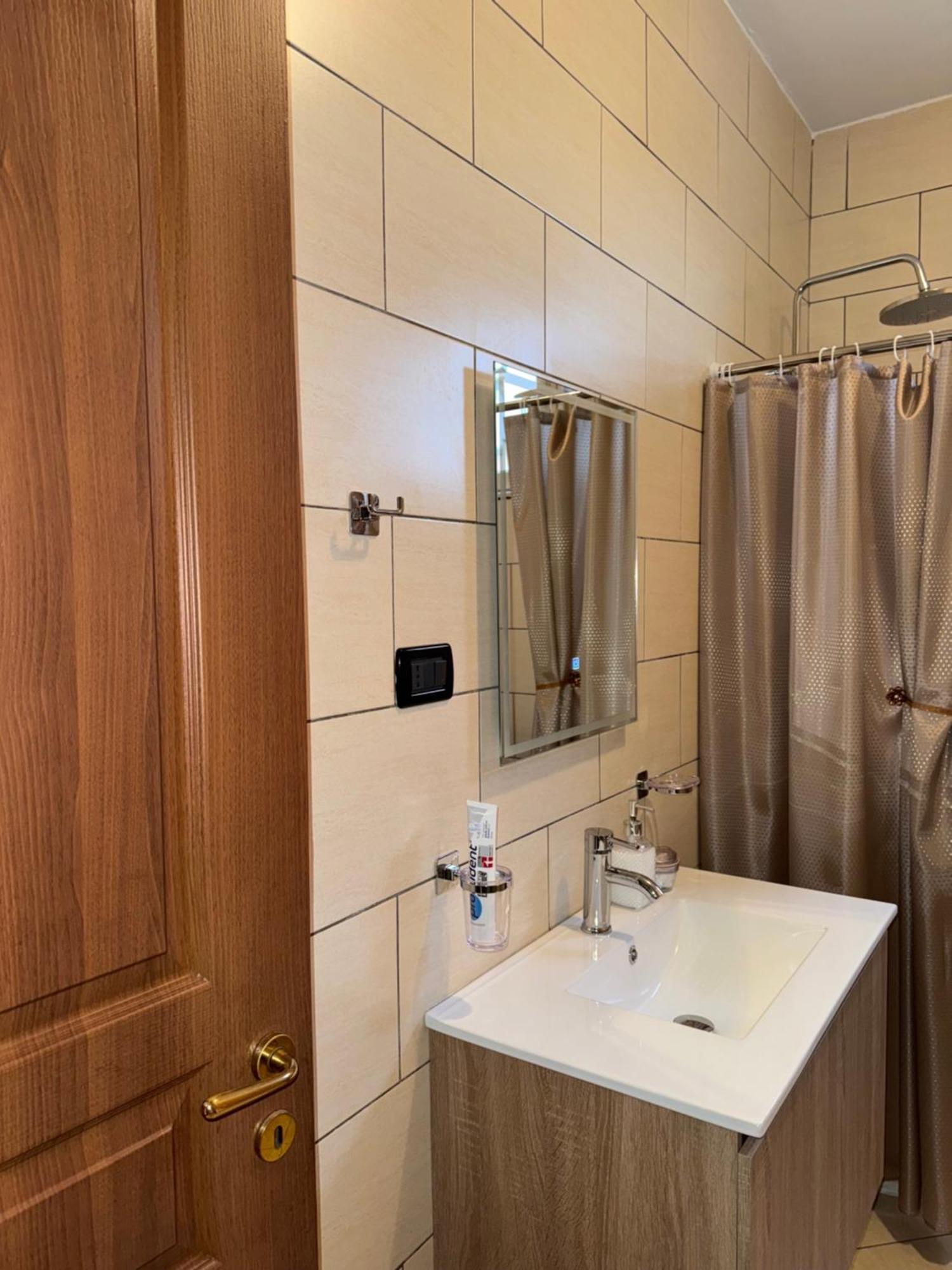 Am Apartment تيرانا المظهر الخارجي الصورة