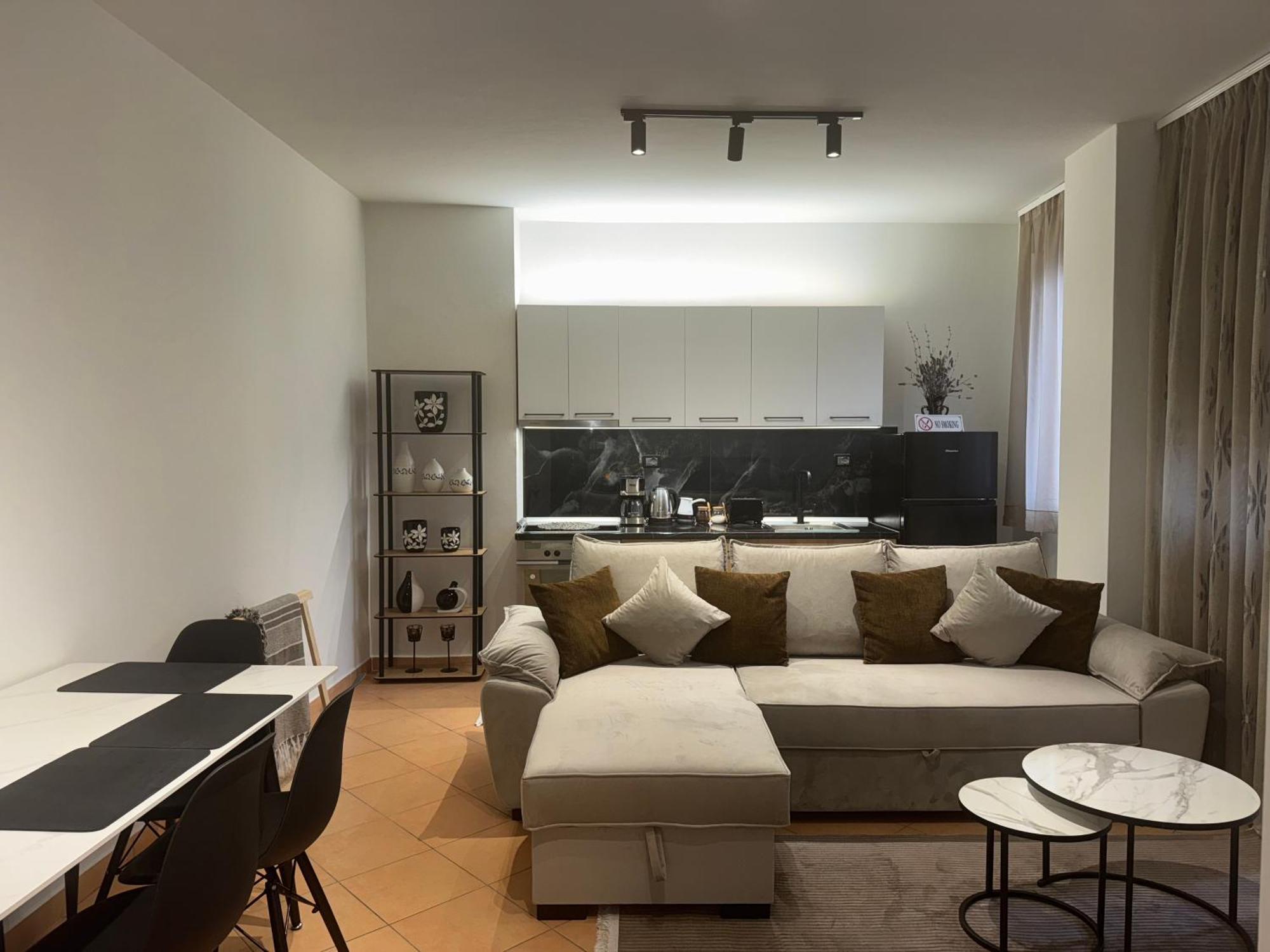 Am Apartment تيرانا المظهر الخارجي الصورة
